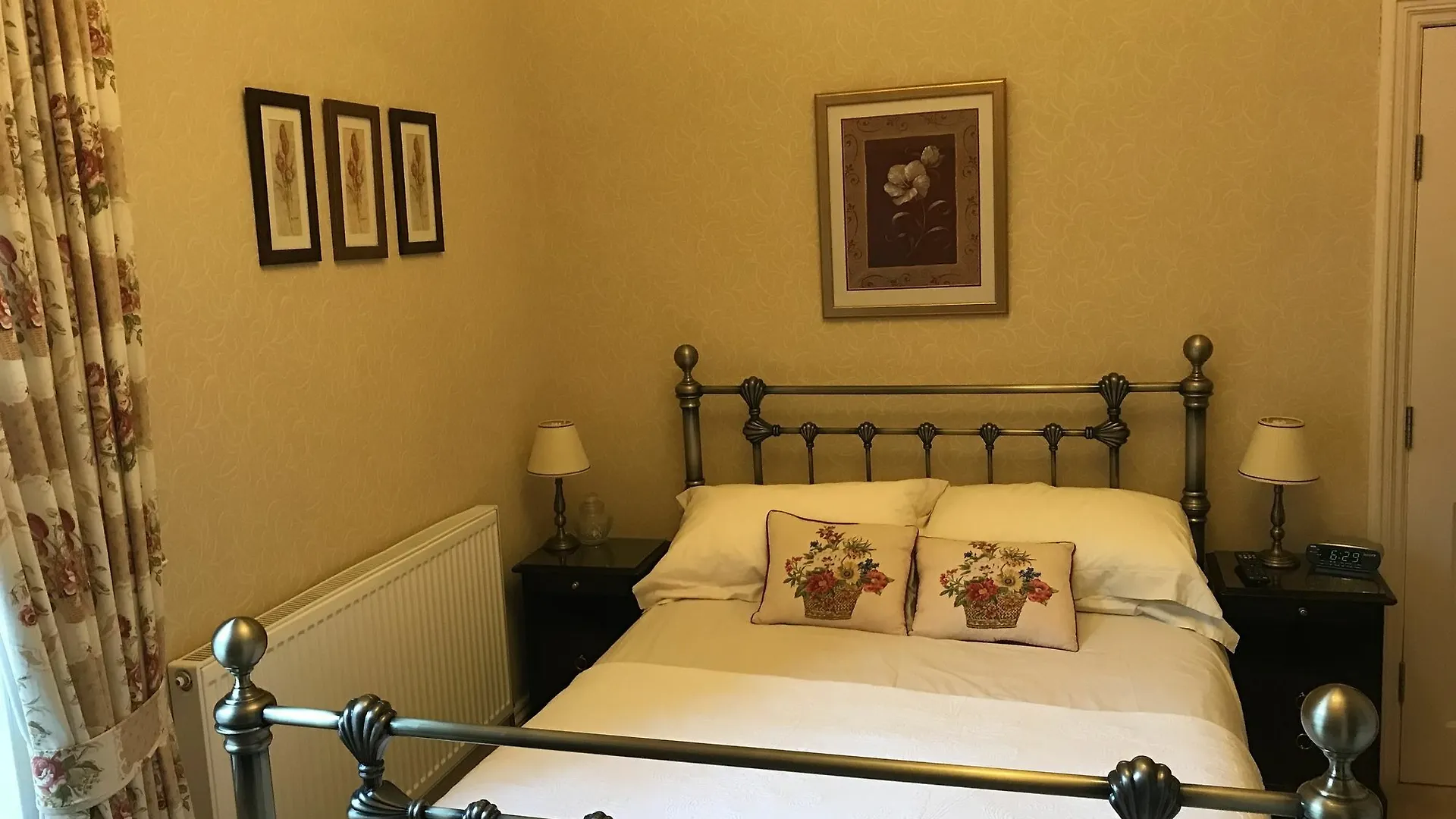 Bowman'S Guesthouse York Hotel